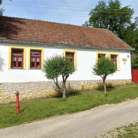 Casa Szatina * Kishajmas