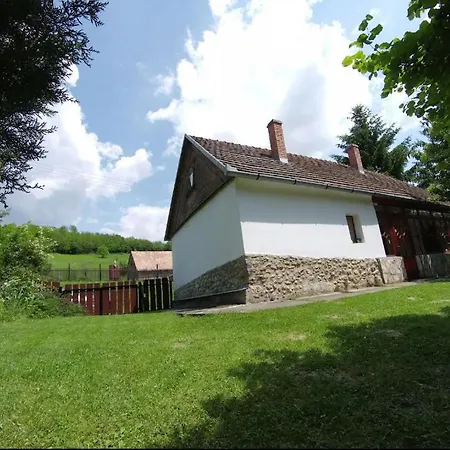 Casa Szatina Dağ evi *