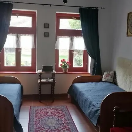 Casa Szatina Dağ evi Kishajmas