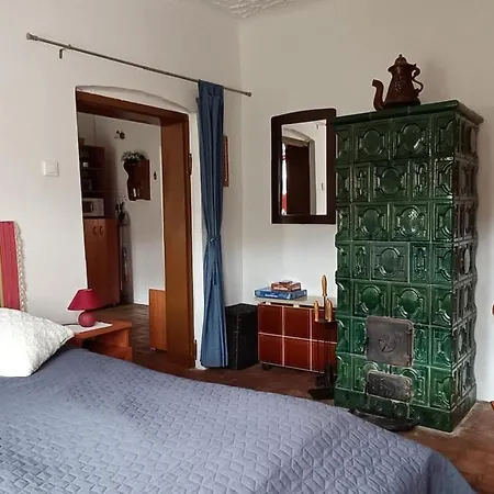 Casa Szatina Kishajmas