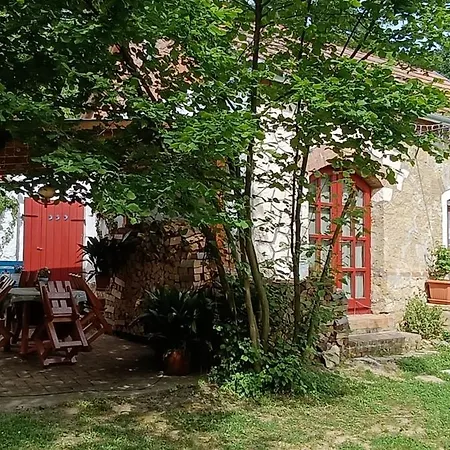 Casa Szatina